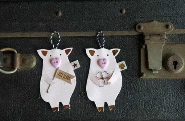 Glückwunsch-Geburtstags-Glück-SCHWEINchen Anhänger